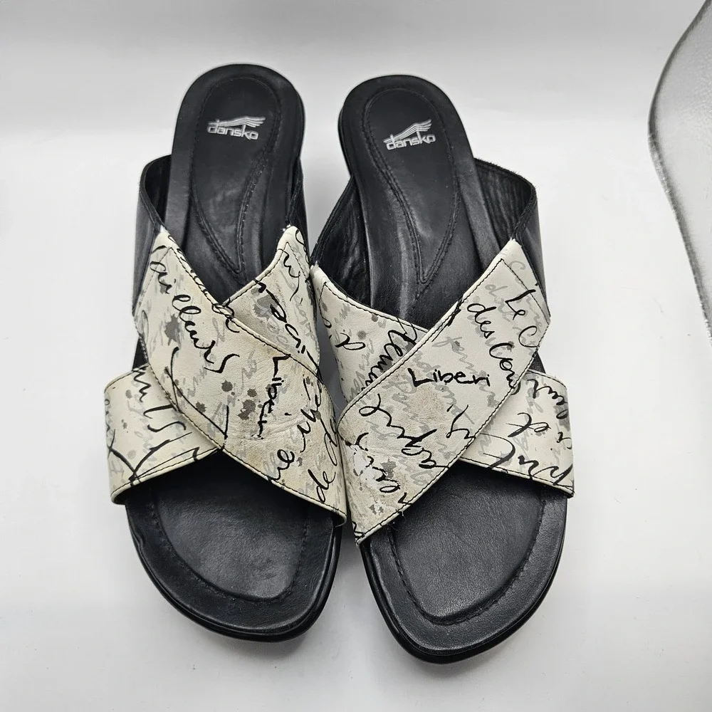 Dansko Ava French Script Criss-Cross Black Wedge Sandals Comfort Travel Size 9.5